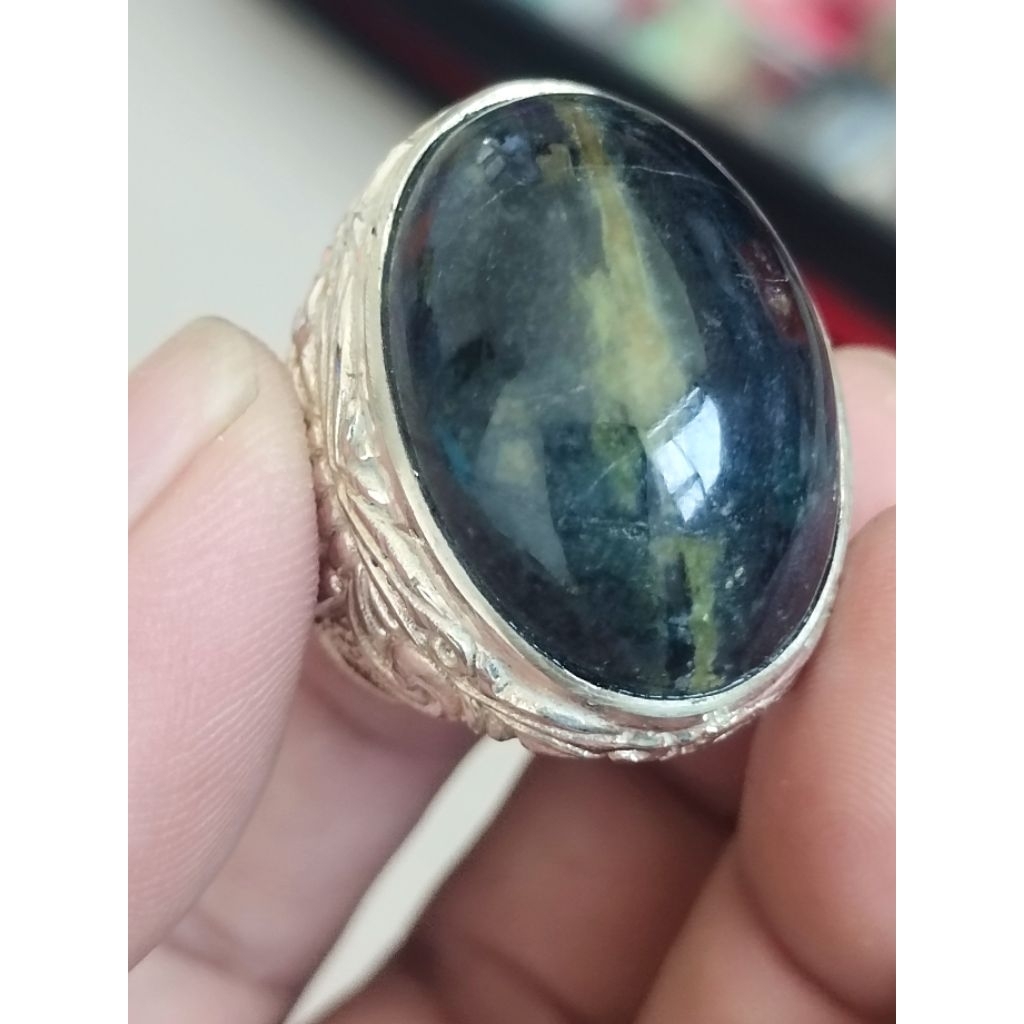 badar besi kendit unik