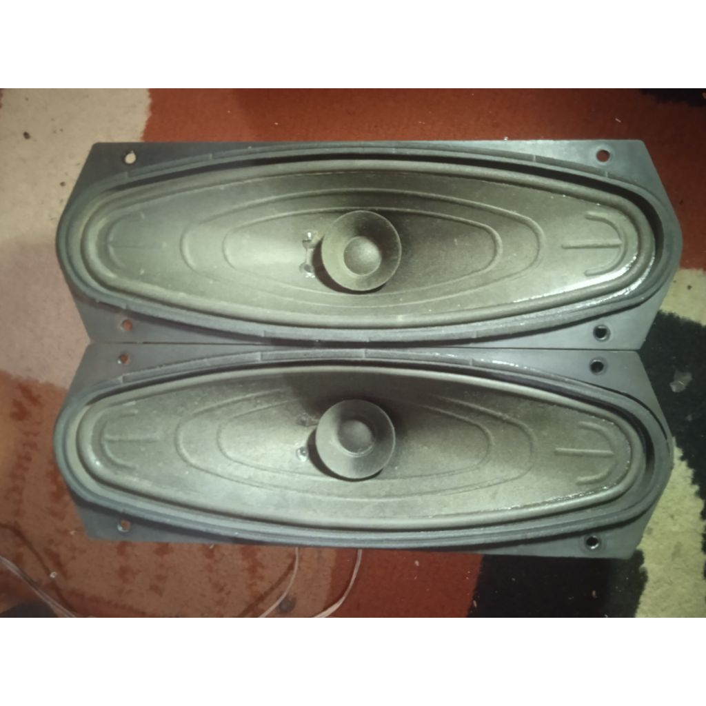 speakers tv tabung Polytron 14"/21" bekas