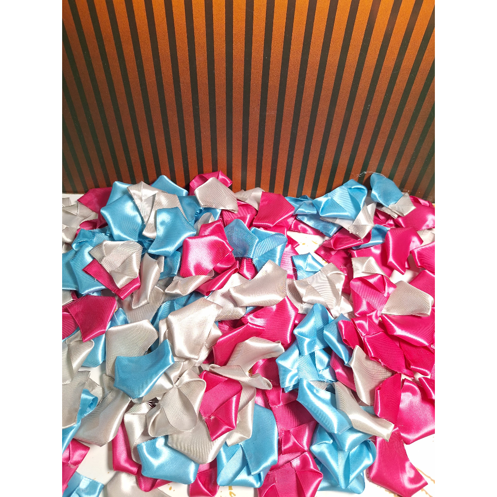 

MIKAILA - Kelopak Bunga Mawar Pita Satin 4 CM Siap Pakai