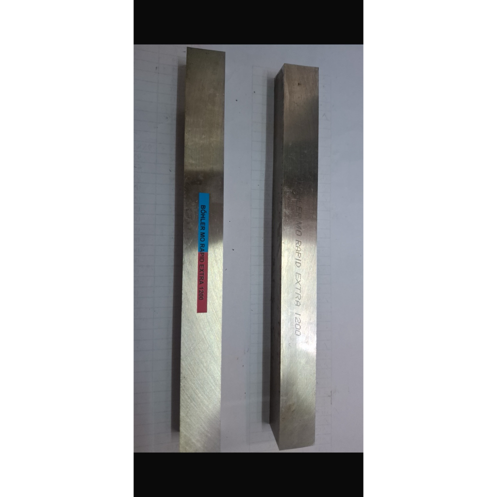 Pahat Bubut Bohler HSS 1 x 8