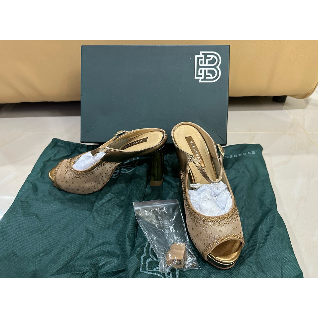 Sepatu Wanita Hak Tinggi High Heel Everbest Wolbina Gold Bronze - Second Bekas Preloved Like New