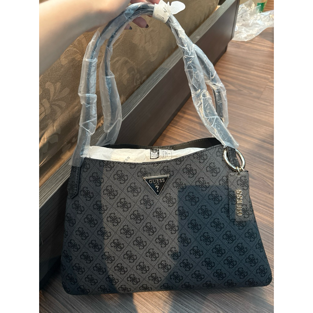 guess tote signature black