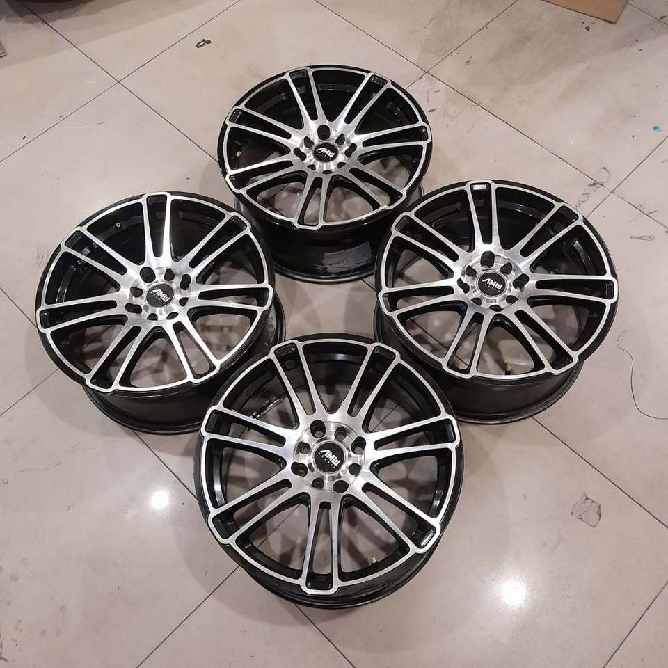 VELG SECOND MURAH AMAN RACING MOBIL TIPE AMW RING 17 BAUD 4X100/114.3