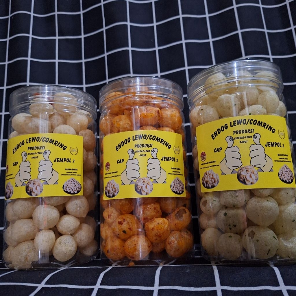 

Endog lewo 100gram / cap jempol 2 putra ( 1 Toples )