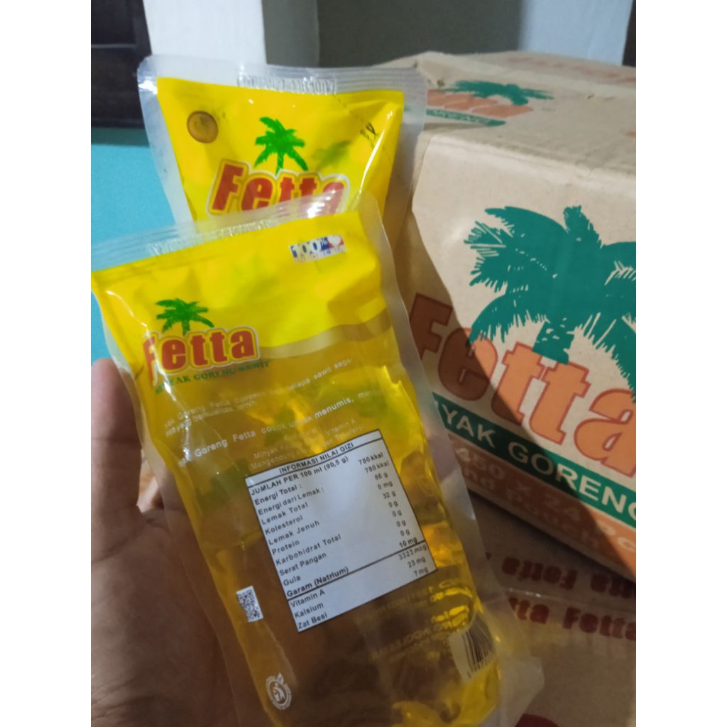 

MINYAK GORENG FETTA 450 Ml pouch