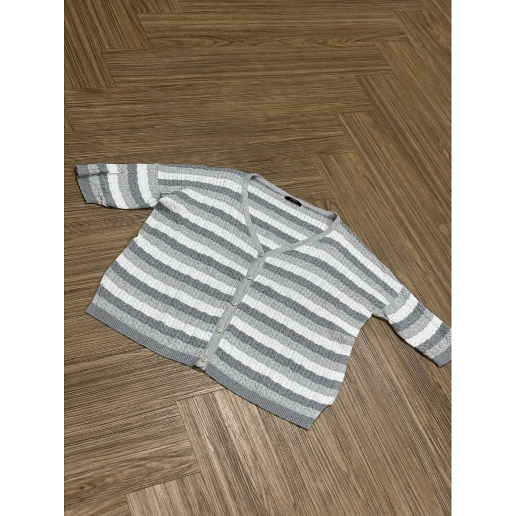 Luneta shortsleeve knit cardigan outerwear