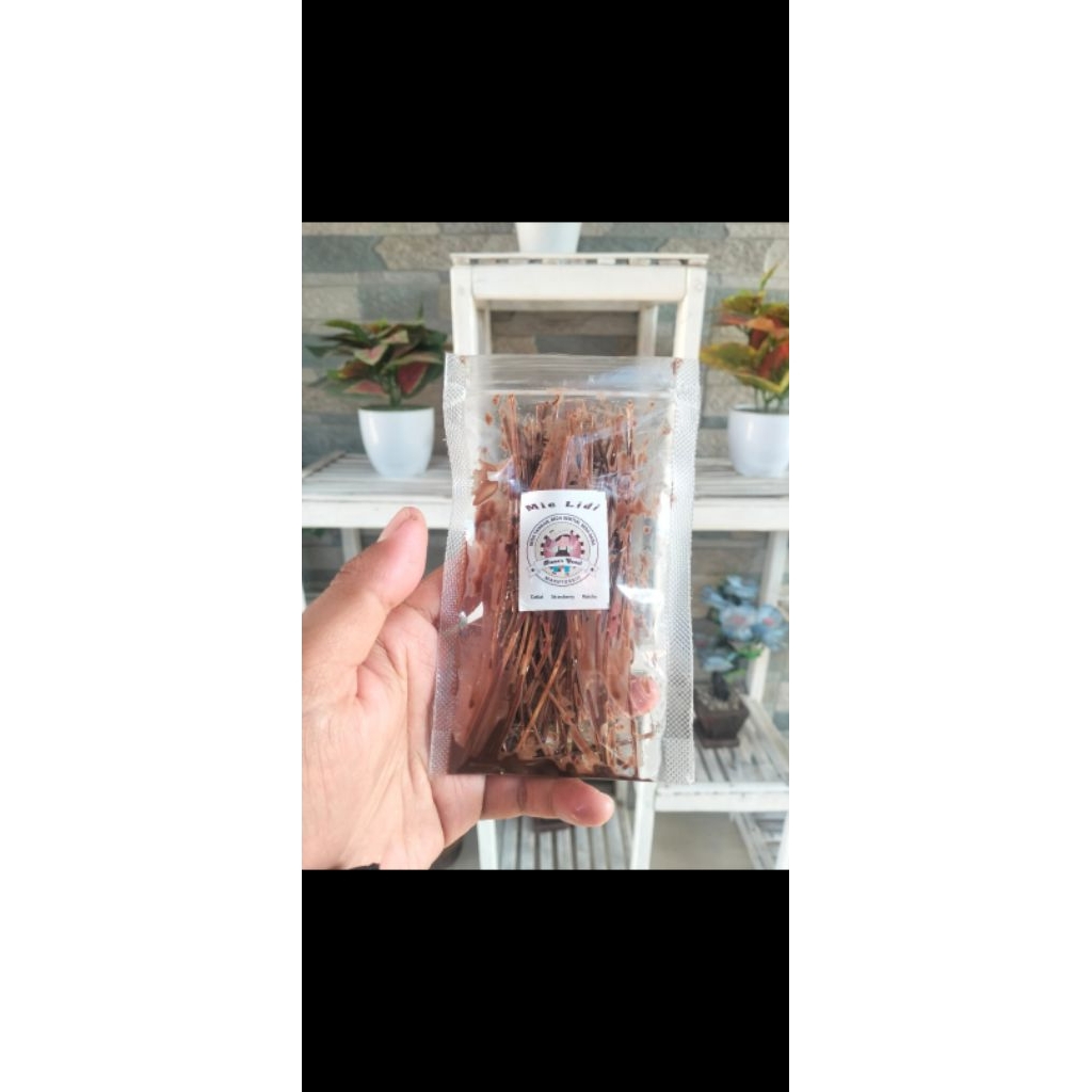 

Mie Lidi Coklat Lumer kemasan Ekonomis.