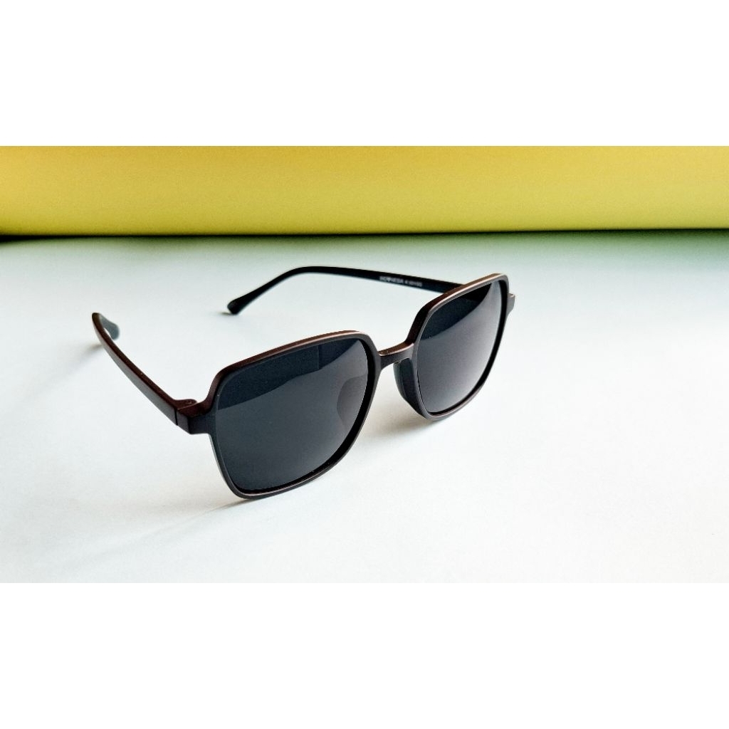 kacamata minus lensa hitam,kacamata lensa minus warna ,kacamata warna hitam kekinian