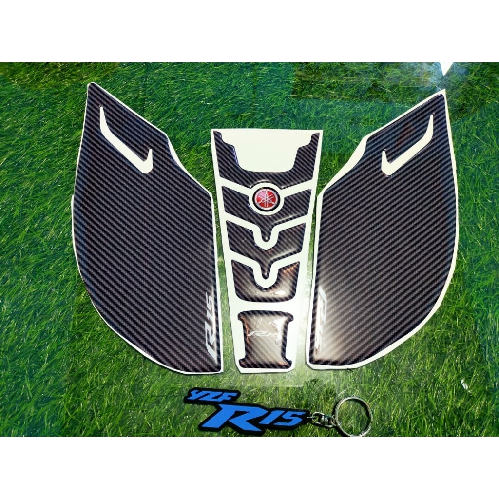 Sticker timbul karbon yamaha R15 V3/tankpad  R15 v3