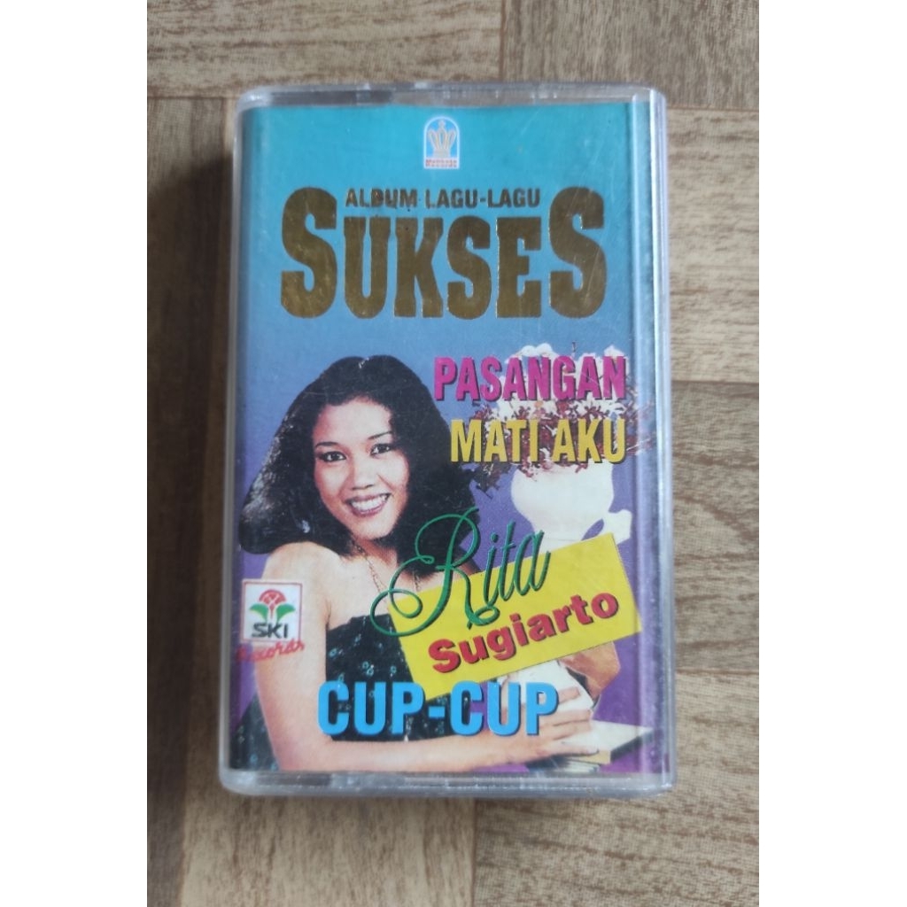 kaset pita album lagu lagu sukses RITA SUGIARTO