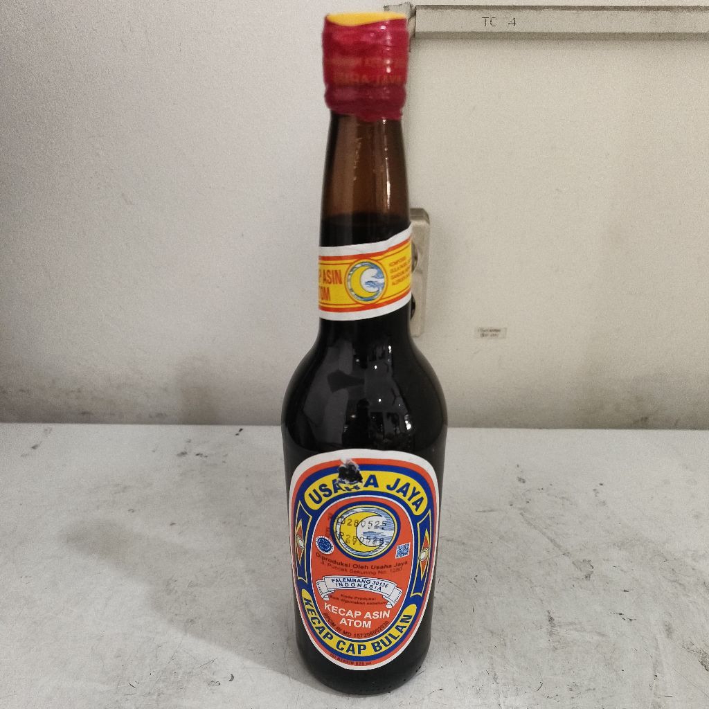 

Kecap Asin Atom / Kecap Cap Bulan / Kecap Asli Khas Palembang 620ml