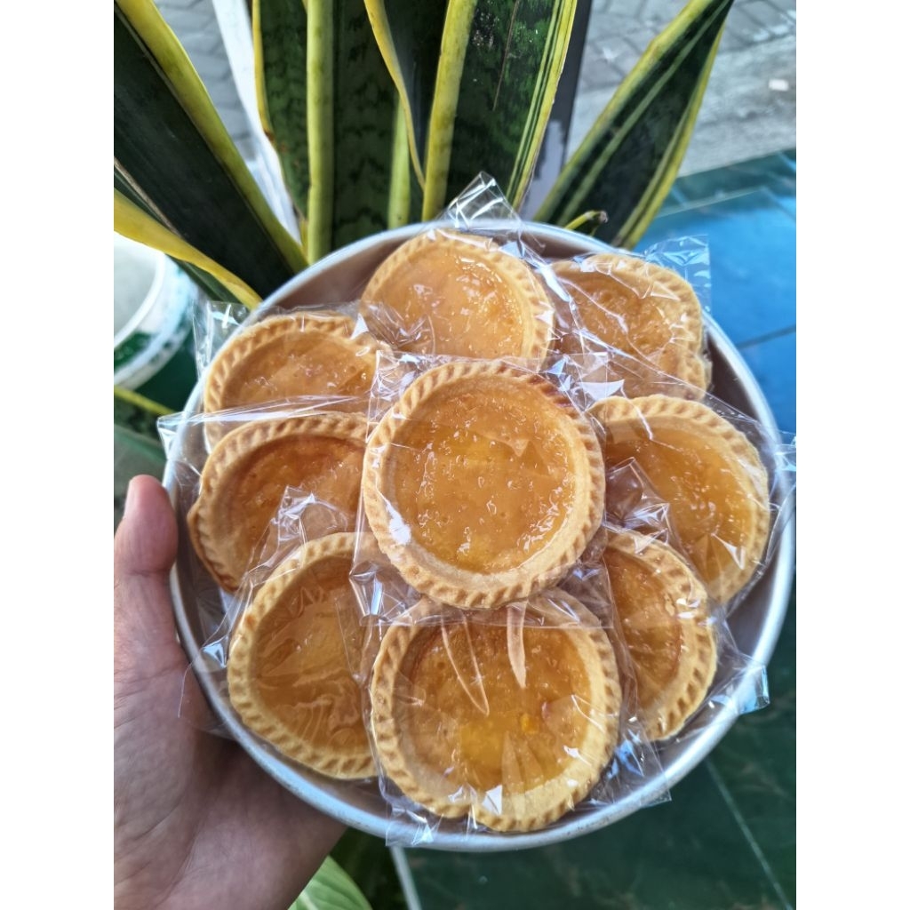 

PIE SUSU "SEMANIS" Cita Rasa Banyuwangi Halal 100%