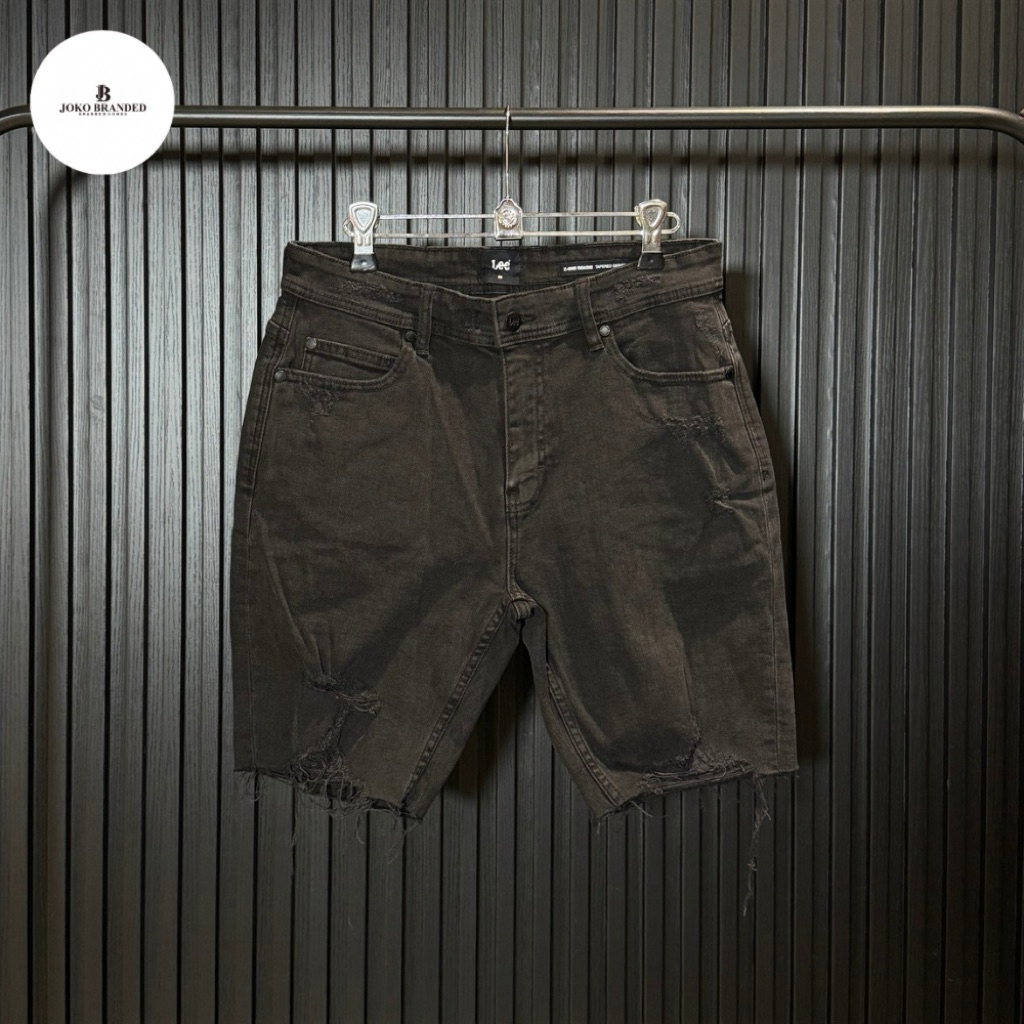 Celana jeans pendek pria Lee warna hitam casual