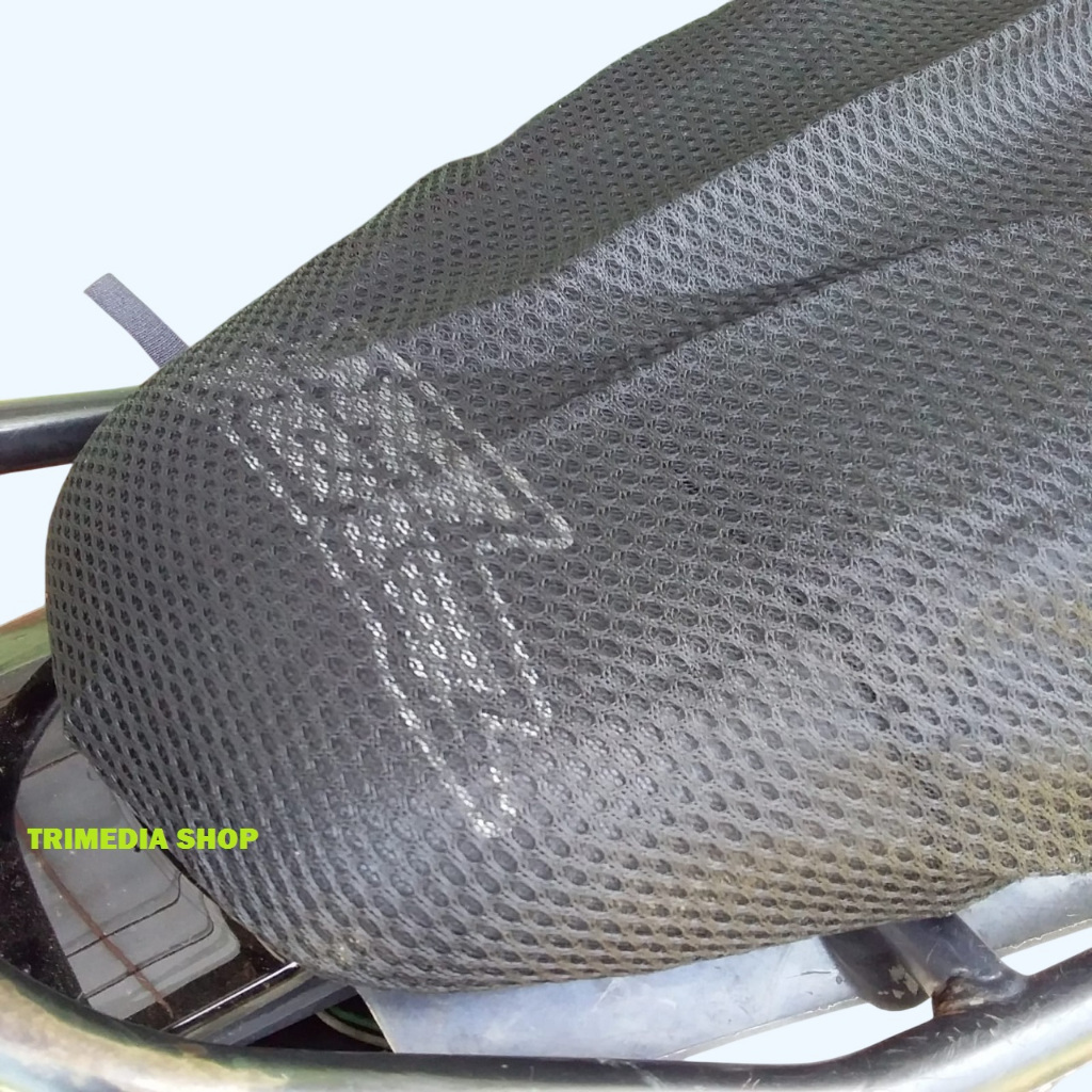 Sarung Pelapis Jaring Cover Jok Motor Warna Hitam Ukuran L