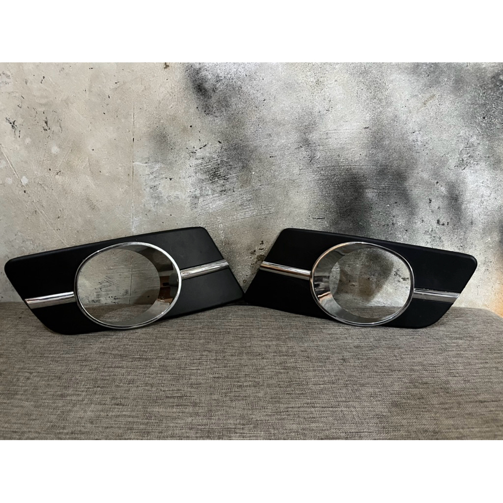 Cover Ring Foglamp Terios 2013 Original