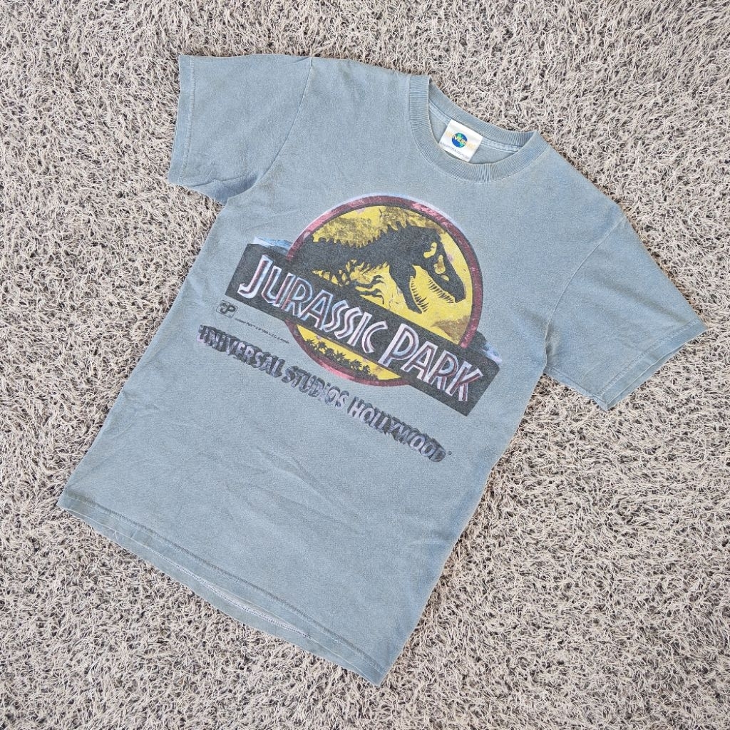 TS31 vintage universal tee jurassic park 90s kaos vintage Jurassic Park original