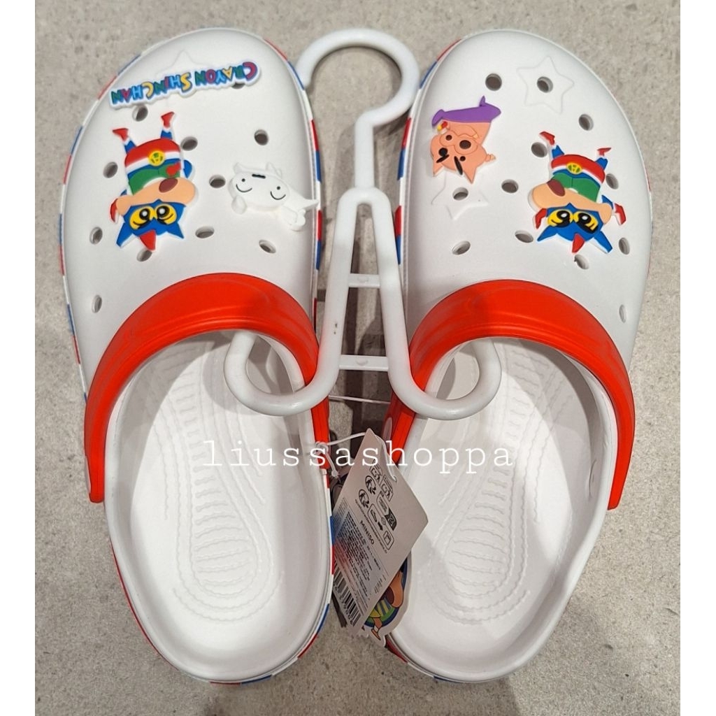 Sendal Miniso - Crayon Shinchan Collection Clogs