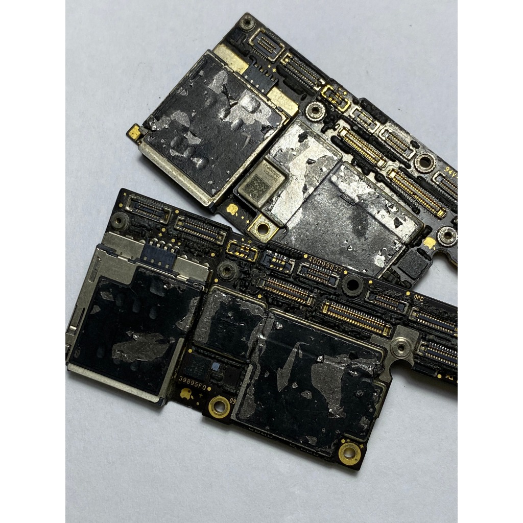 BAHAN KANIBALAN MESIN IPHONE X : POIN IC NAND - BARANG SEPERTI FOTO