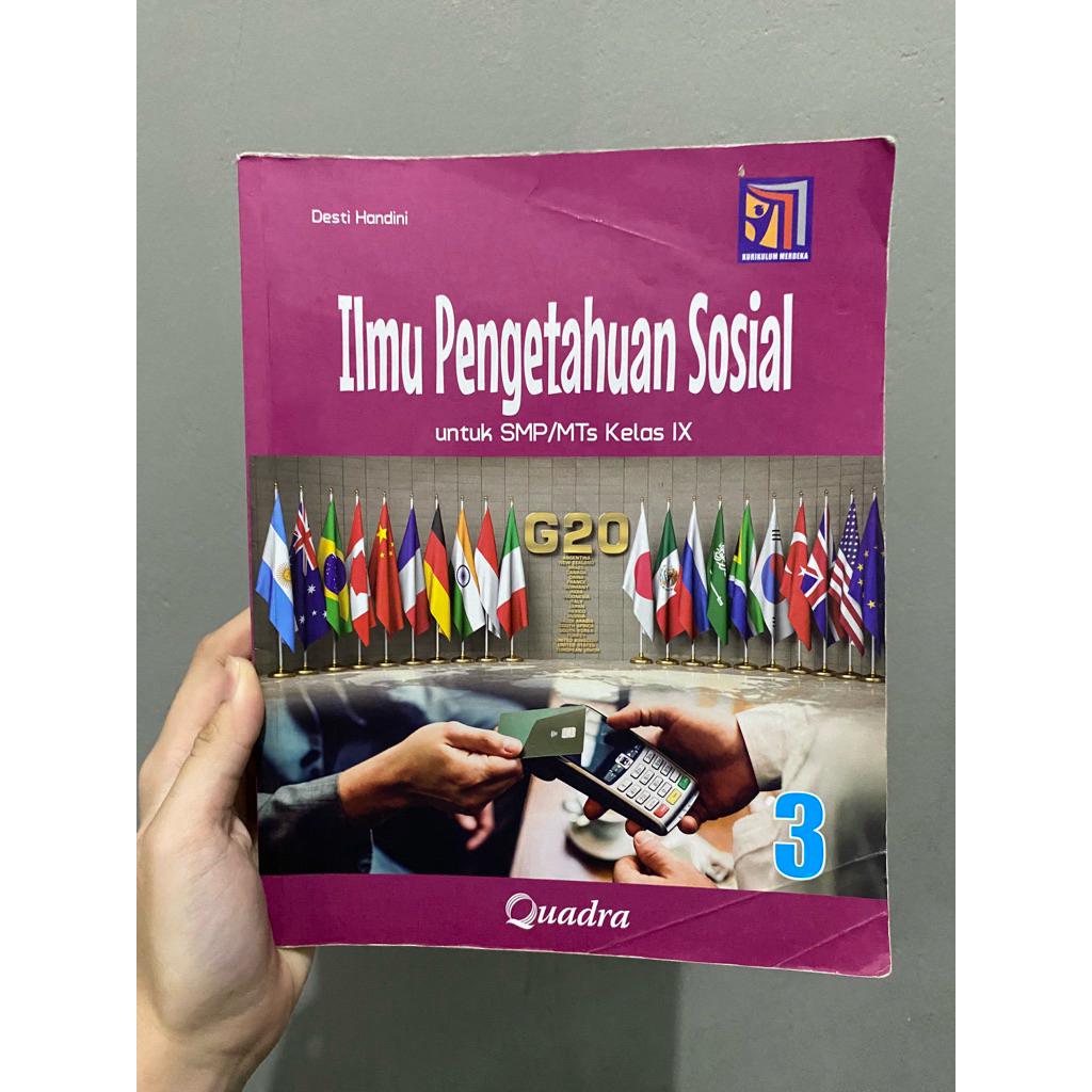 buku paket quadra IPS kelas 9