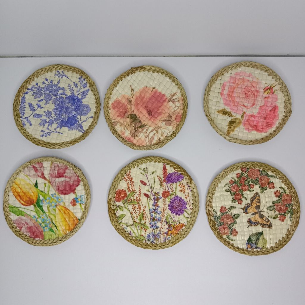 TATAKAN GELAS ANYAMAN PANDAN / ALAS PANAS PANDAN / ALAS PANAS GELAS / ALAS PANAS GELAS ANYAMAN PANDA