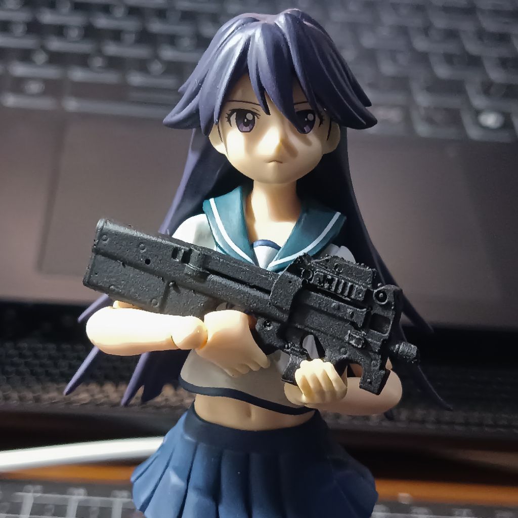 Weapon/Senjata P90 SMG Gun (Recast) Kitbash Skala1/12 For Figma, SHF, Mafex, Revoltect