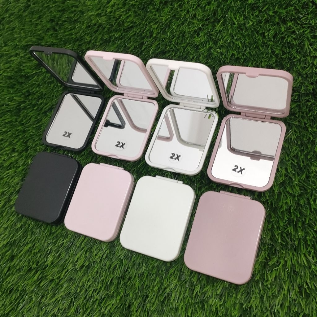 MINISO BALI | Cermin Lipat 2 Sisi Persegi Polos Kaca Make Up Lipat Traveling Kaca Rias Portable Kaca