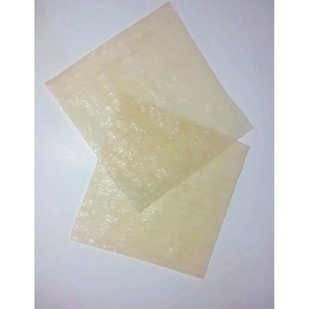 

Kulit tahu putih premium tersedia berbagai ukuran isi 50lembar