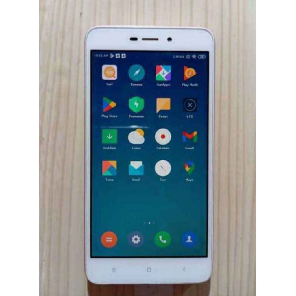 handphone hp redmi 4A 2/16GB