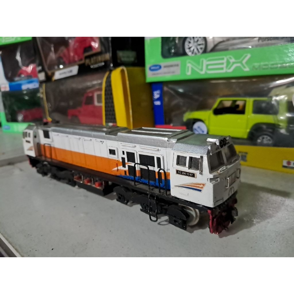 Diecast Miniatur lokomotif kereta cc 206 cc206 kereta api kereta kai uap cocok koleksi pajangan main