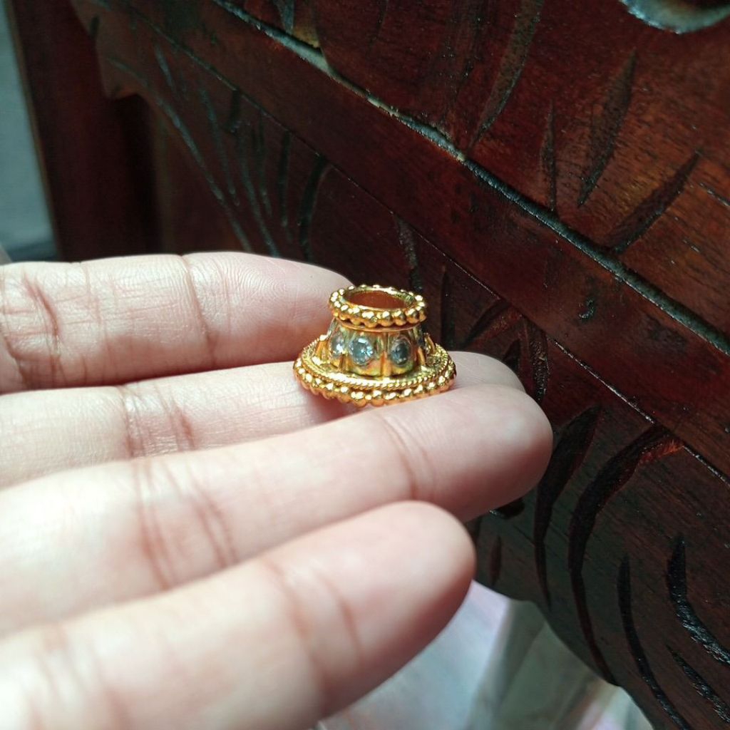 mendak patrem sepuhan emas