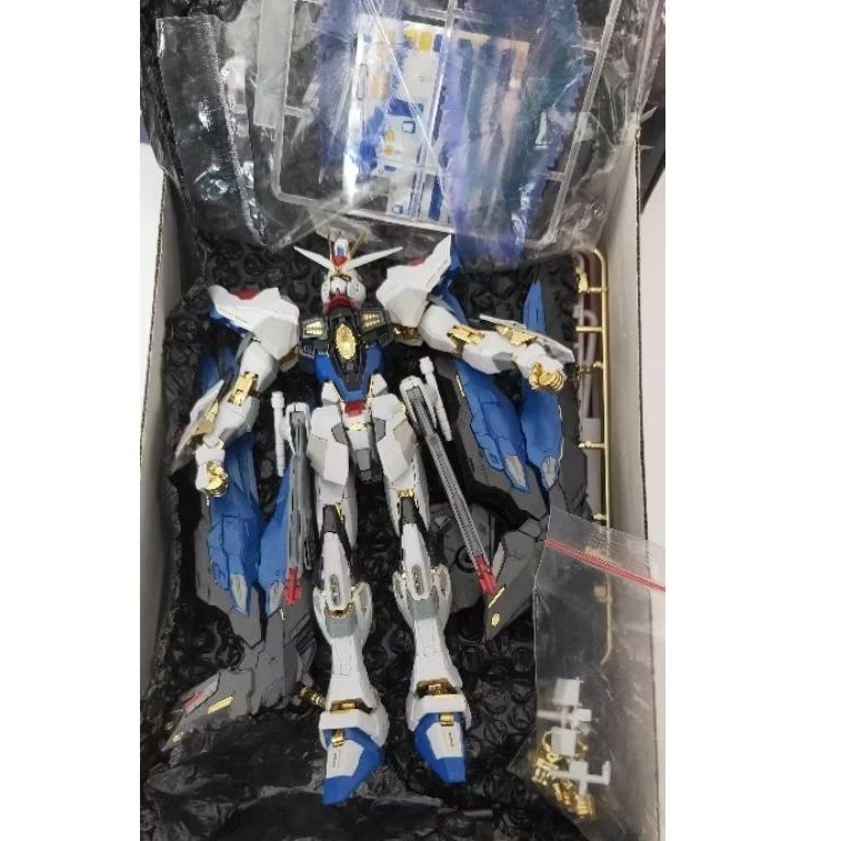 MG 1/100 DABAN STRIKE.FREEDOM MODEL KIT