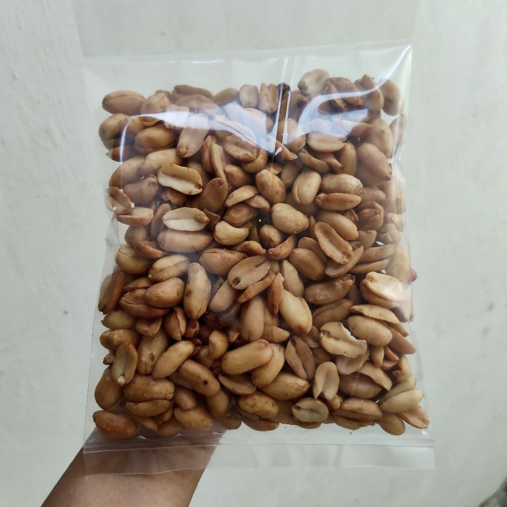 

kacang bawang kacang Bali 250gram