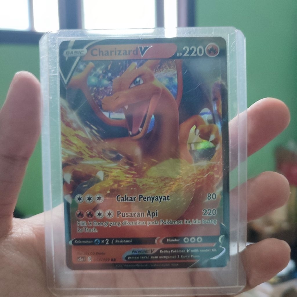 Charizard V Koleksi Vmax Berkilau set a sc3a 004/159 RR
Pokemon TCG Card Bahasa Indonesia