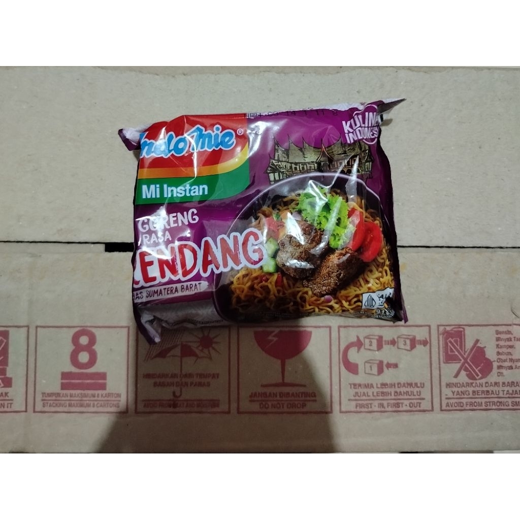 

indomie goreng rendang