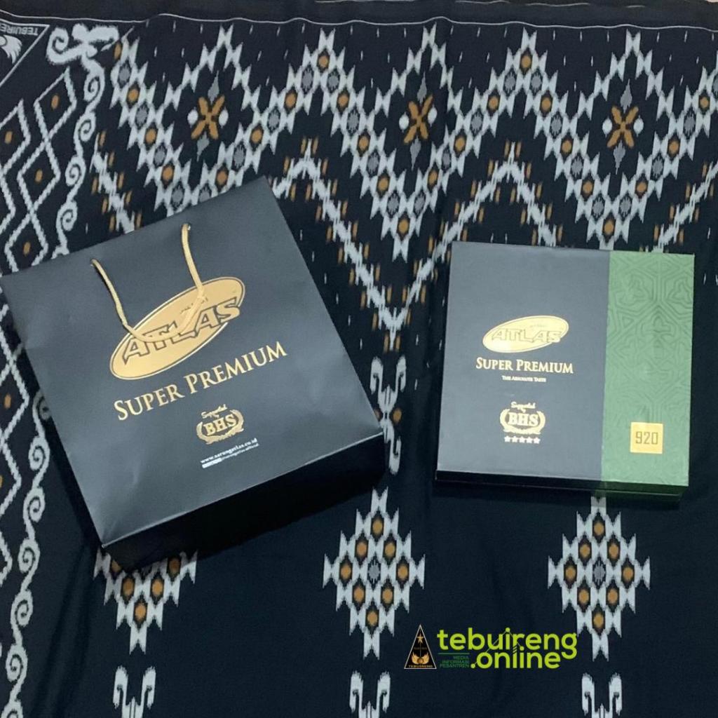 Sarung Tebuireng Super Premium / Sarung Tenun Tebuireng / Sarung Atlas Behaestex Tebuireng