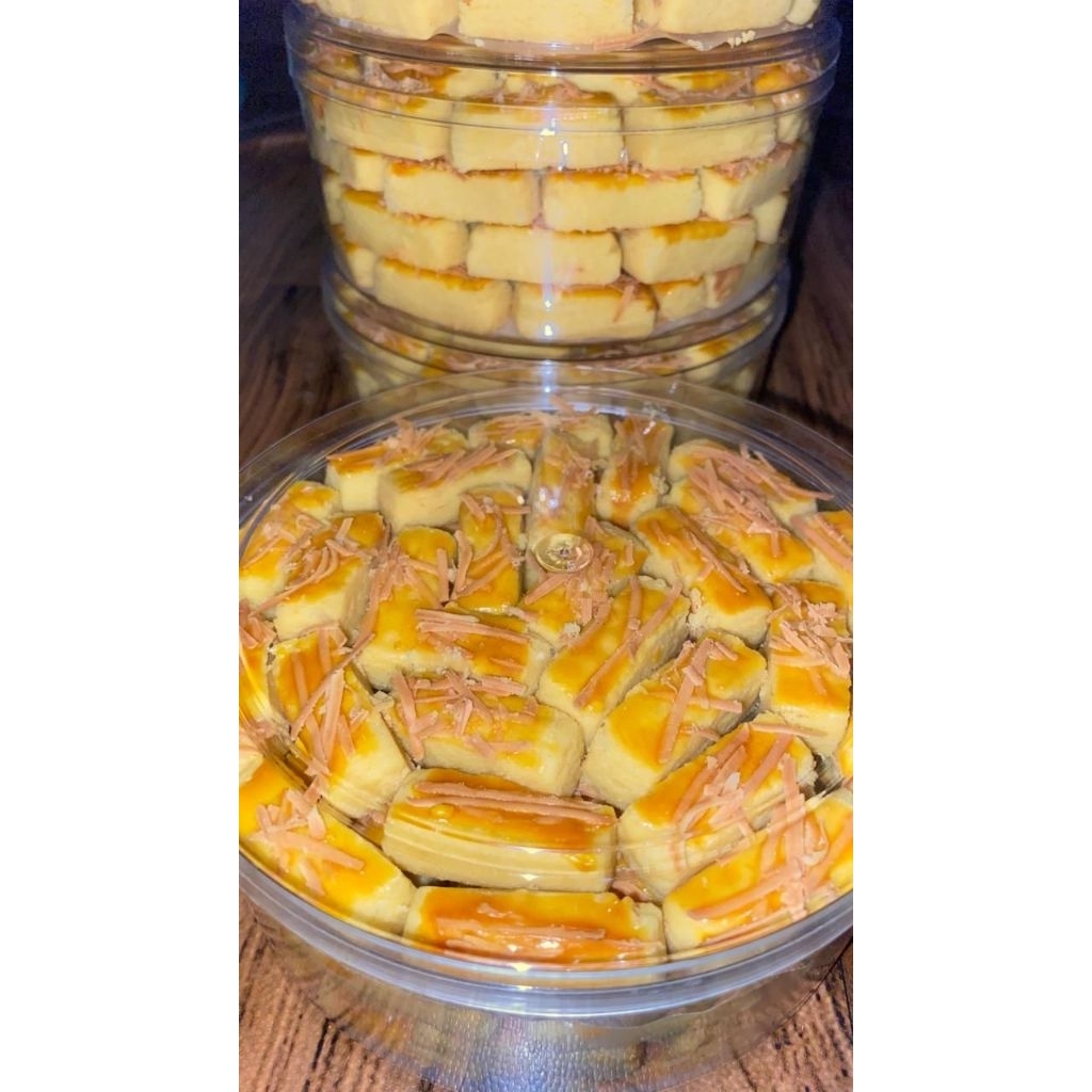 

Kastengel keju premium Lembut Gurih 500g