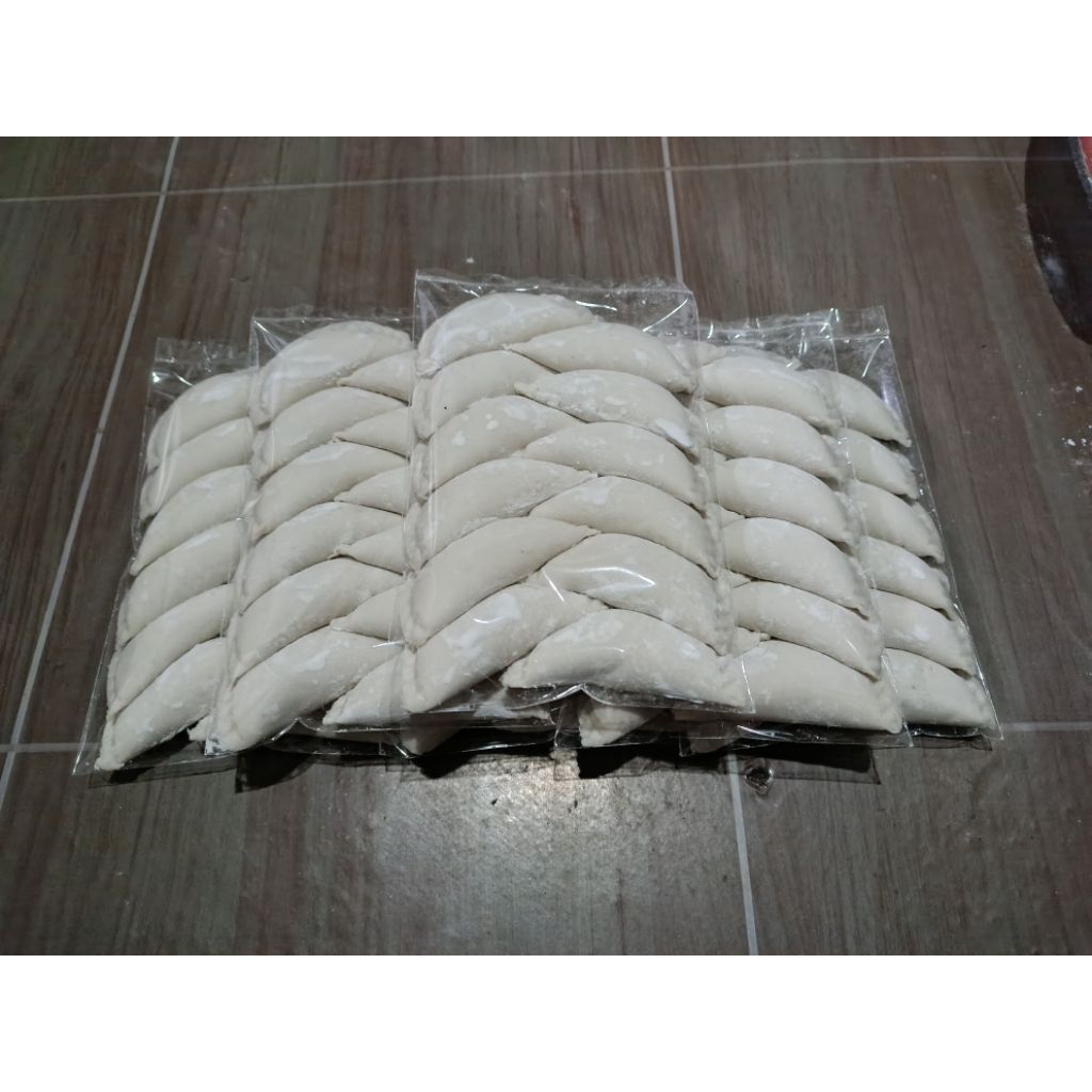 

CIRENG AYAM SUWIR PEDAS ISI 12