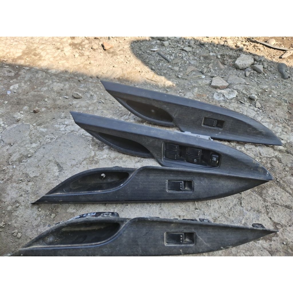 tombol power window avanza xenia 2012-2020