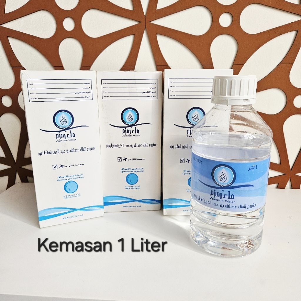 

Air Zamzam Asli Kemasan 1 liter
