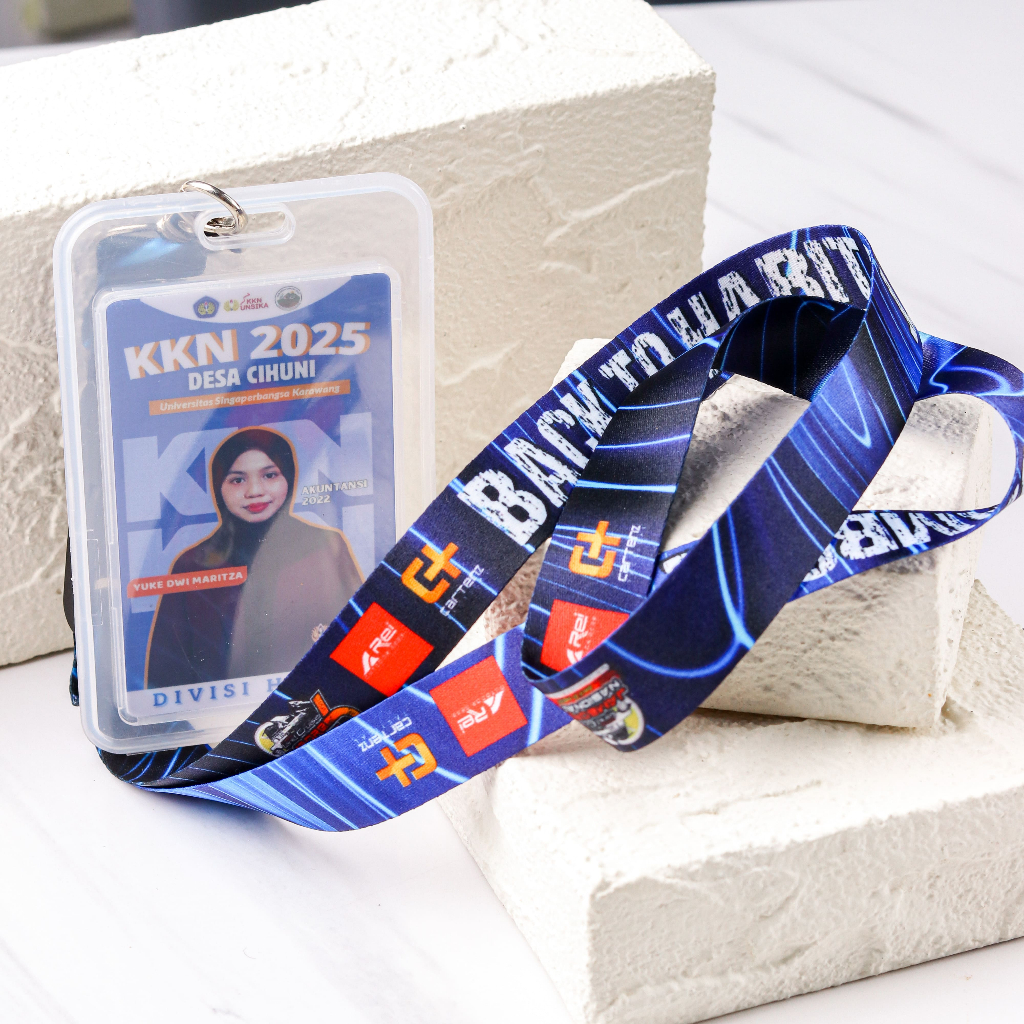 

SATU SET PAKET LENGKAP ID CARD/TALI 2CM/FRAME BOX