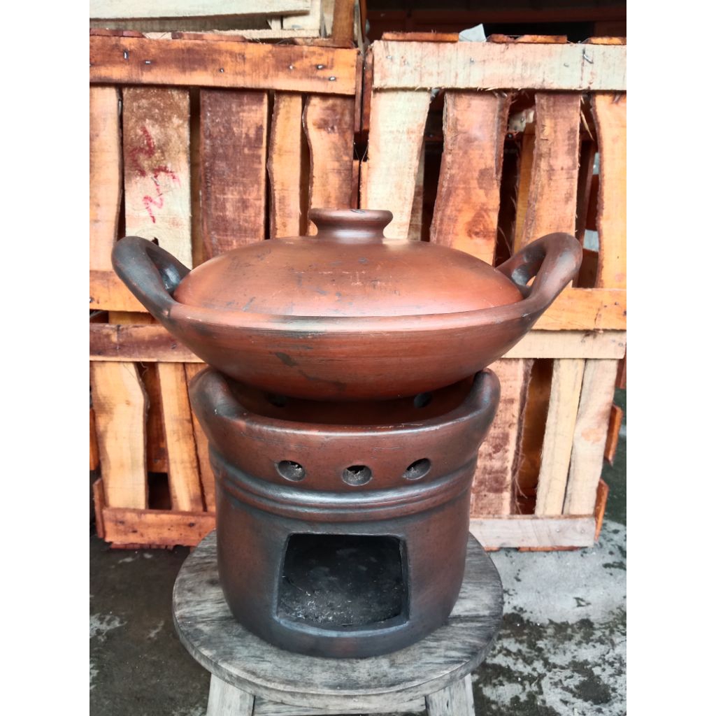 Gerabah Prasmanan Set Wajan & Tungku Tanah Liat