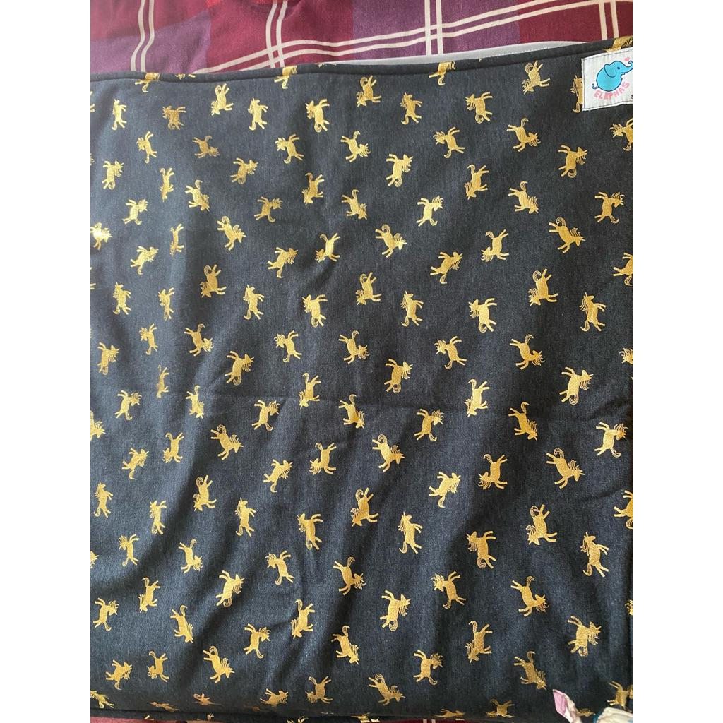 Gendongan Geos Elephas