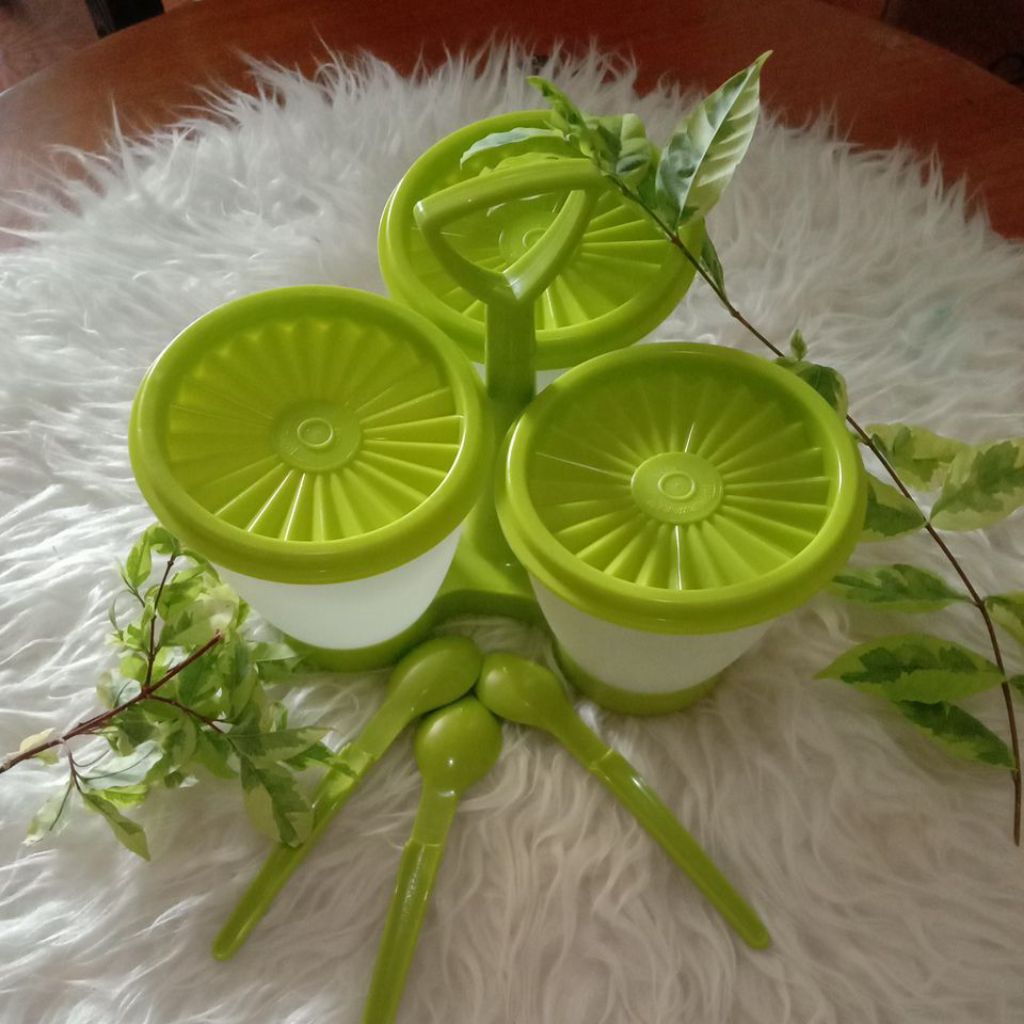Tupperware wadah bumbu