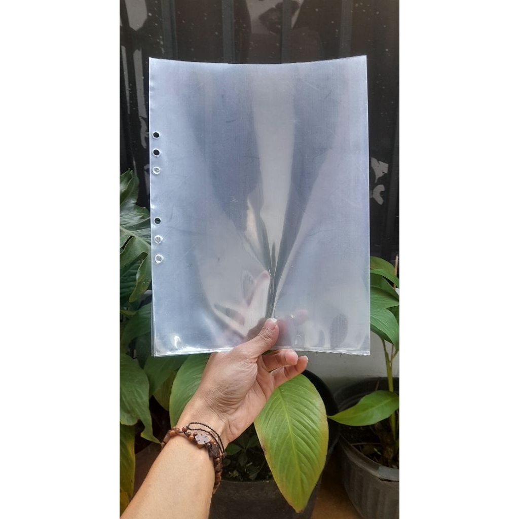 

Plastik tambahan isi buku menu untuk ring & baut ukuran A4