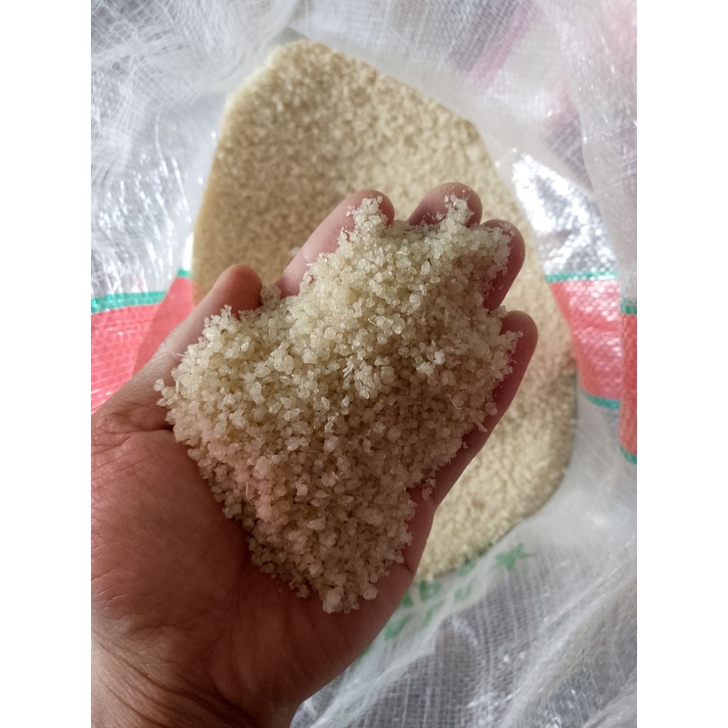 

Leye/tiwul khas Ds.Mergolangu 1kg