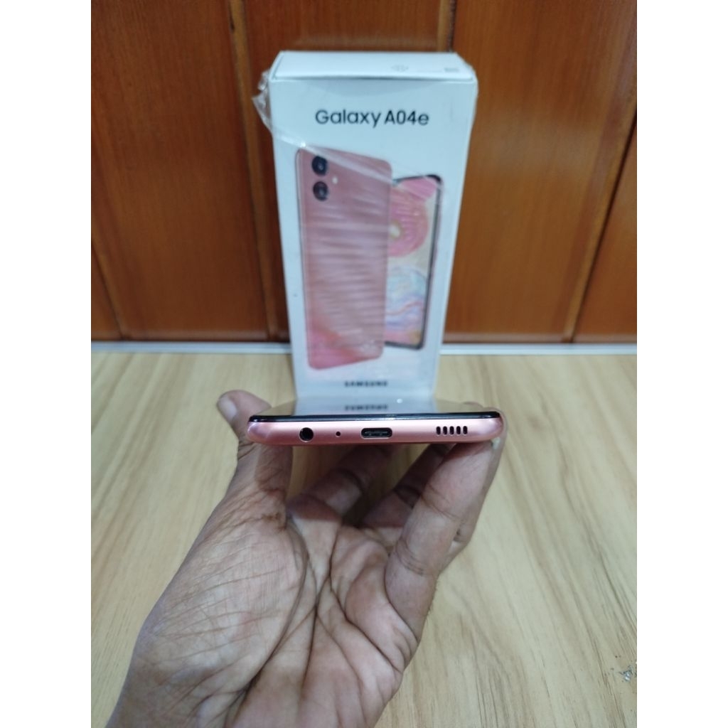 Samsung A04e second like new ( mulus )