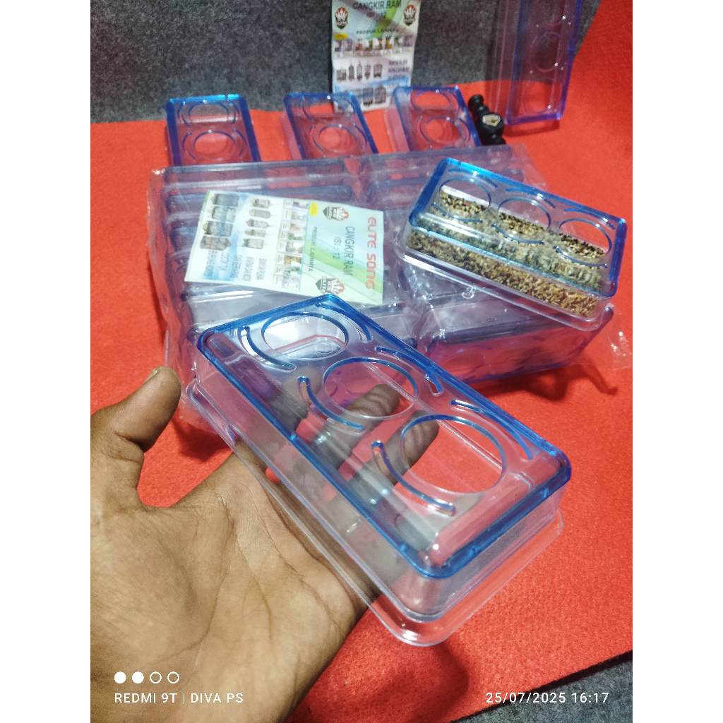 GROSIR CEPUK PAKAN BURUNG LUBANG 3 ELITESONG ISI 12 CEPUK TEMPAT PAKAN BURUNG KOLONI LUBANG 3 ELITE