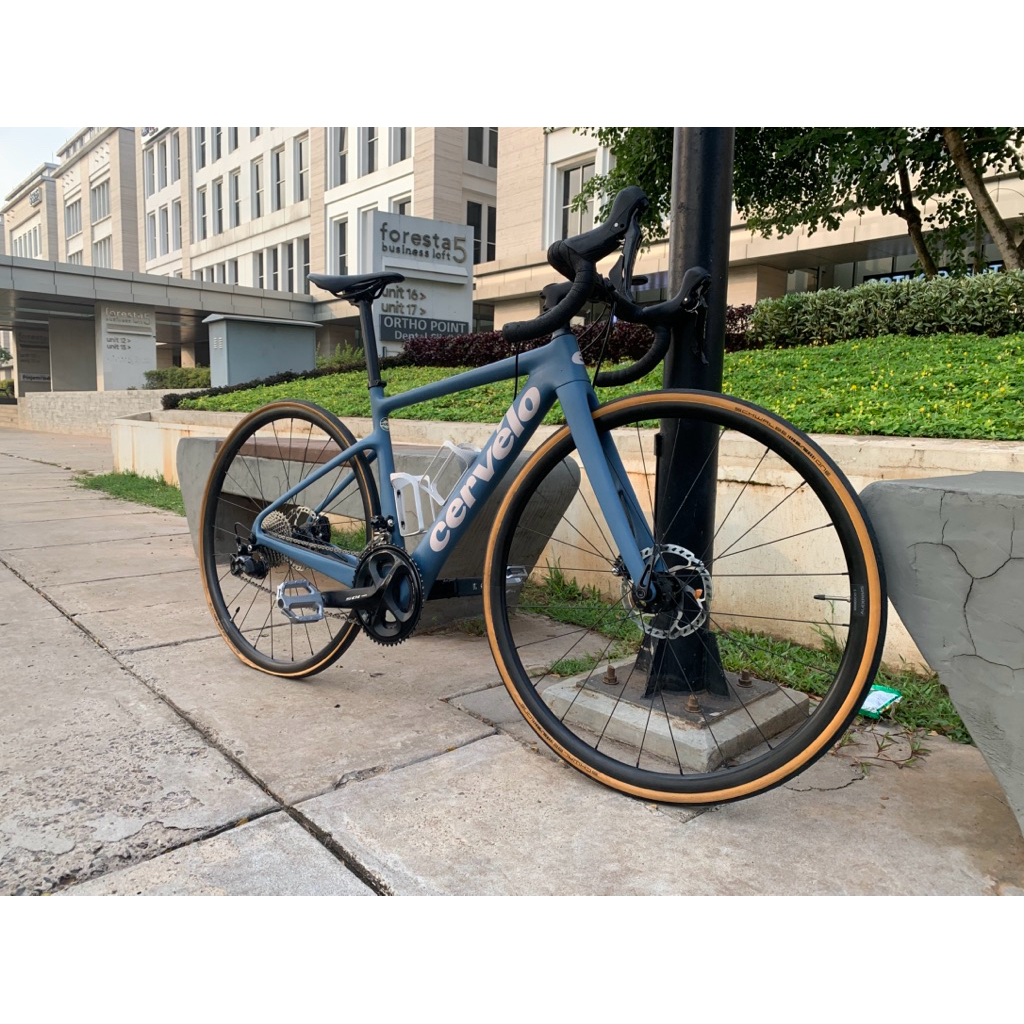 Sepeda Road Bike Cervelo