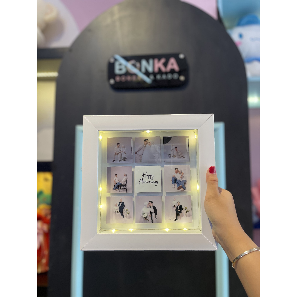 Frame Kolase 9 Foto 3D dengan Lampu LED Kado Spesial Anniversary dan Wedding