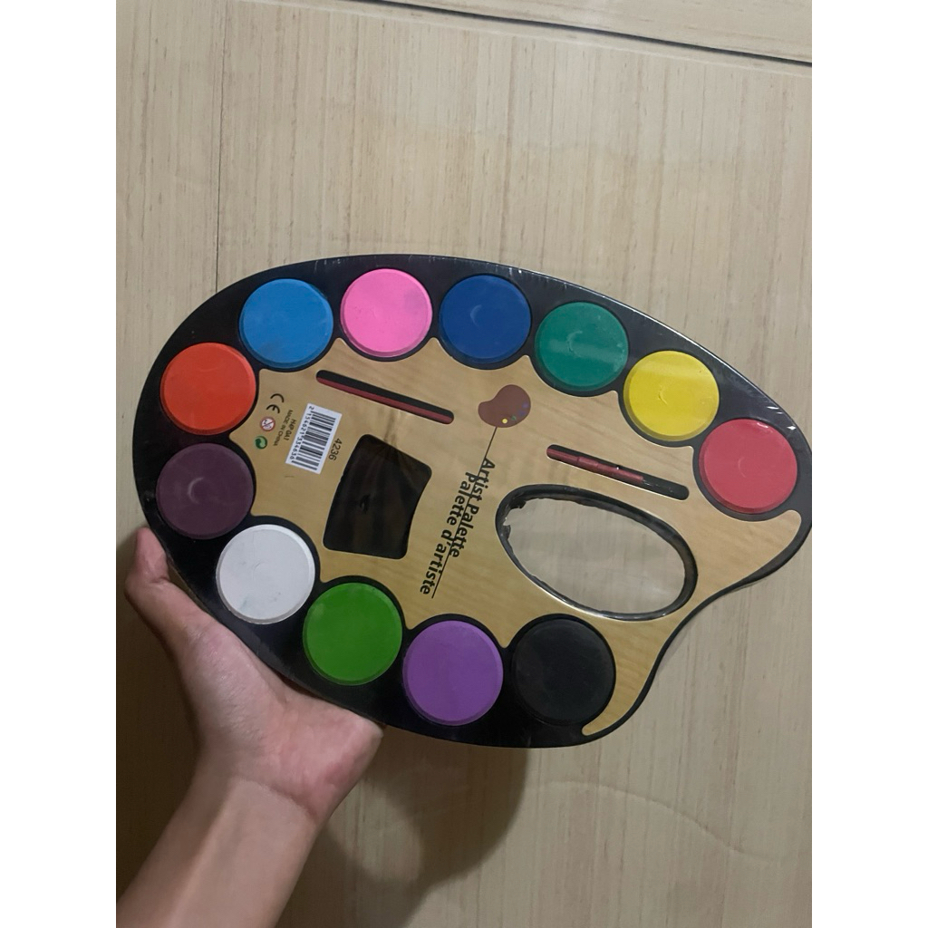 

Water Colour Painting 12 Colours / Cat Air Artist Palette 12 Colors / Cat Lukis